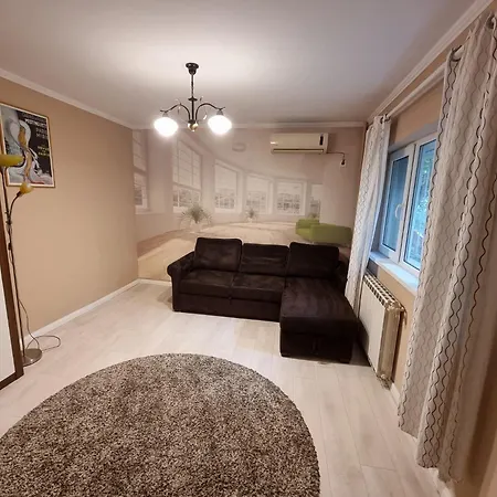 Appartamento Romanian Prometeu Street Near Promenada Mall